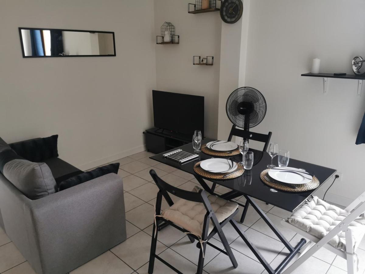 אנסי Charmant Appartement A 1 Minute Du Lac מראה חיצוני תמונה