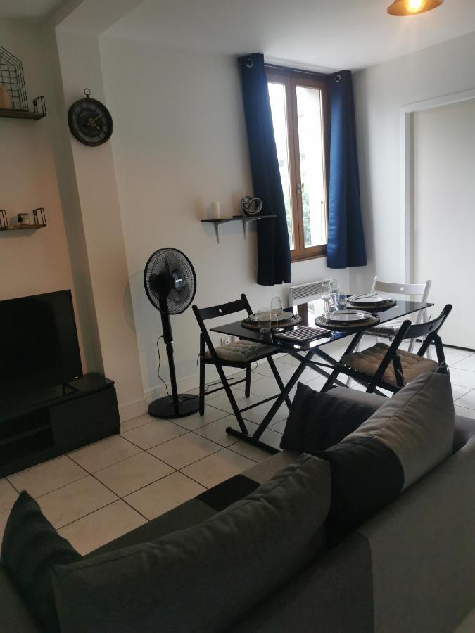 אנסי Charmant Appartement A 1 Minute Du Lac מראה חיצוני תמונה